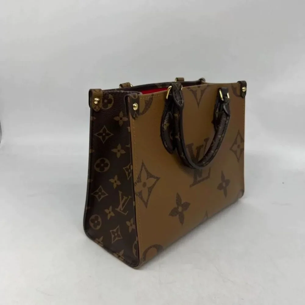 Louis Vuitton Women Pre-Loved Bag Brand New Condition